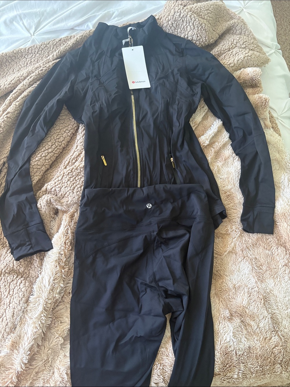 lululemon athletica Black Long Sleeve Zip-Up Jacket